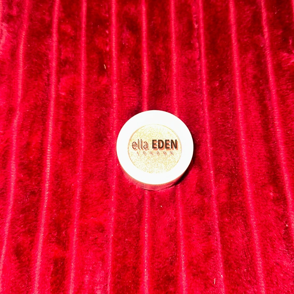 Ella Eden London Pressed Eyeshadow